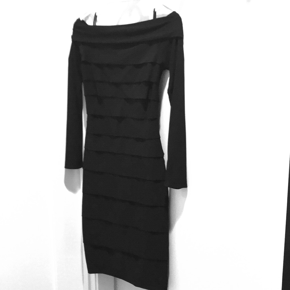 WhiteHouseBlackMarket shaper dress